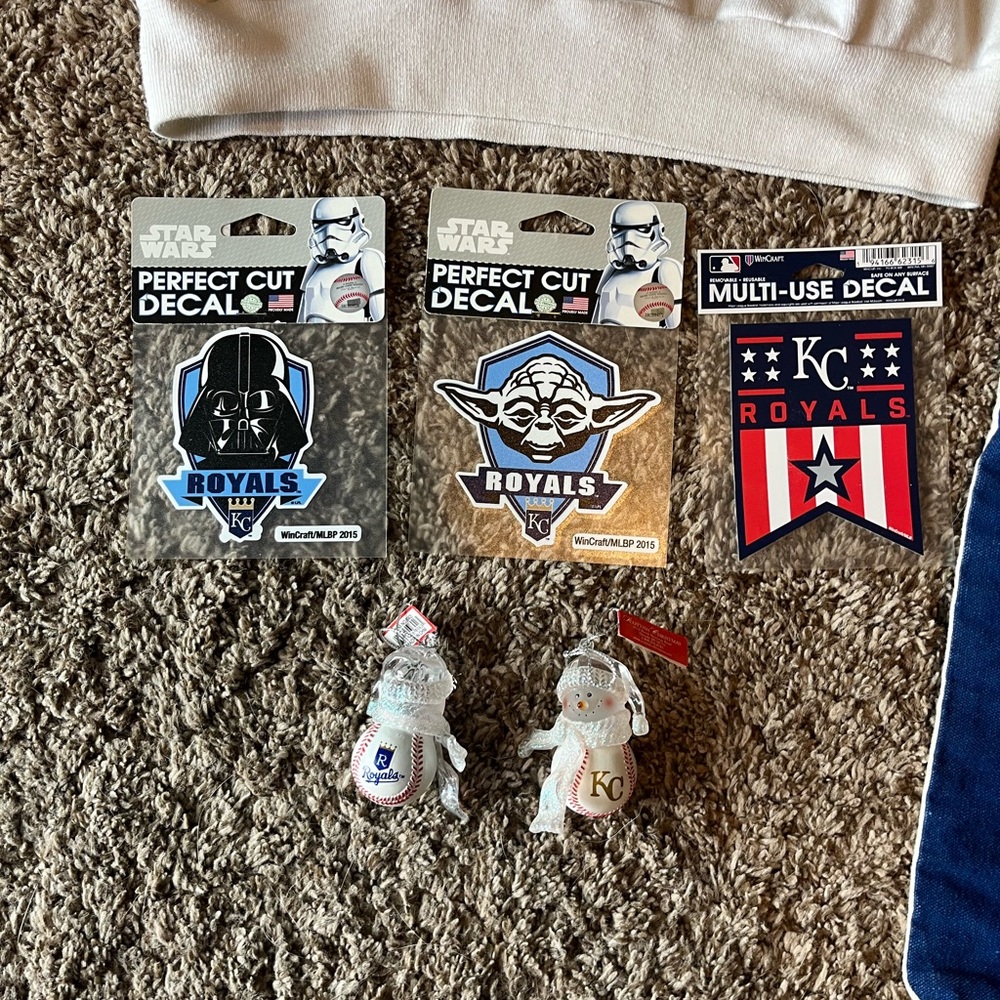 Vintage Kansas City Royals Sweatshirt and Tote Set - Picture 3 of 4